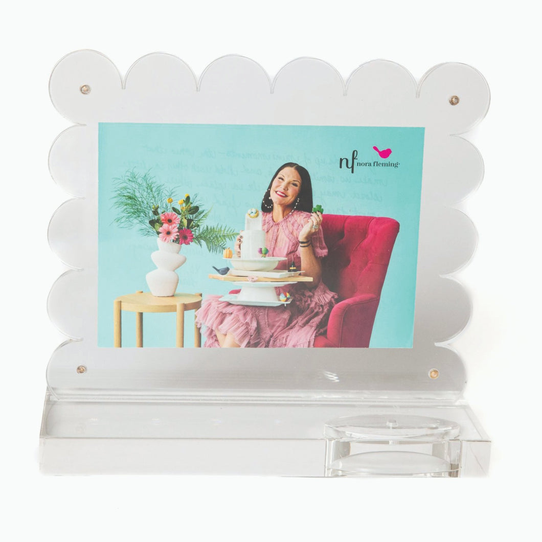 Nora Fleming Scalloped Acrylic Frame (CLR01)